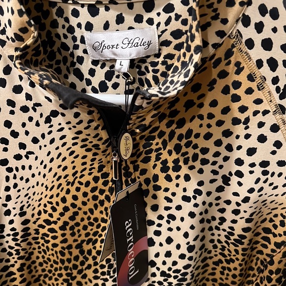 Leopard print long sleeve shirt - Picture 2 of 4
